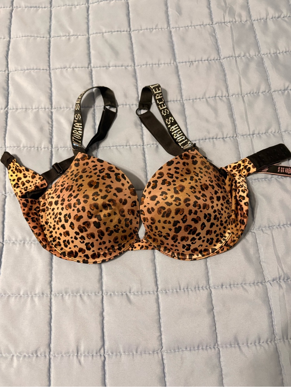 Victoria's Secret Leopard Print Push-Up Bra in Brown and Black